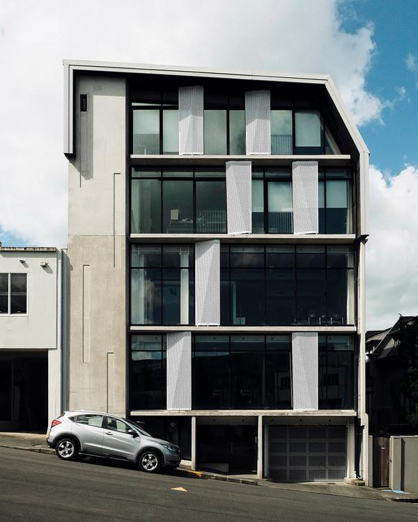 18 Railway Street