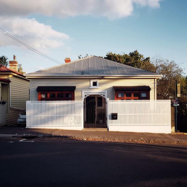 18 Ponsonby Terrace